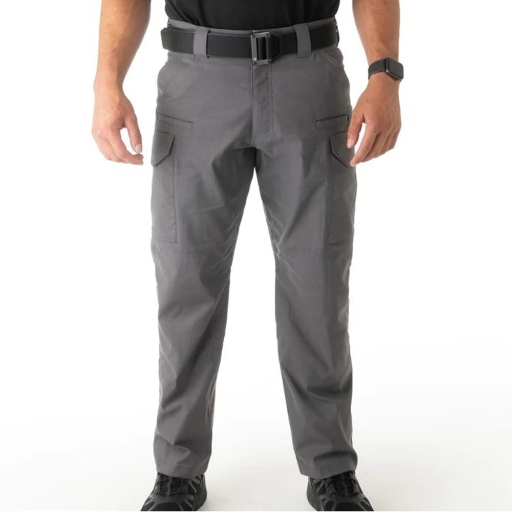 First Tactical Mens V2 Tactical Pants Size 32/32 Style# 114011